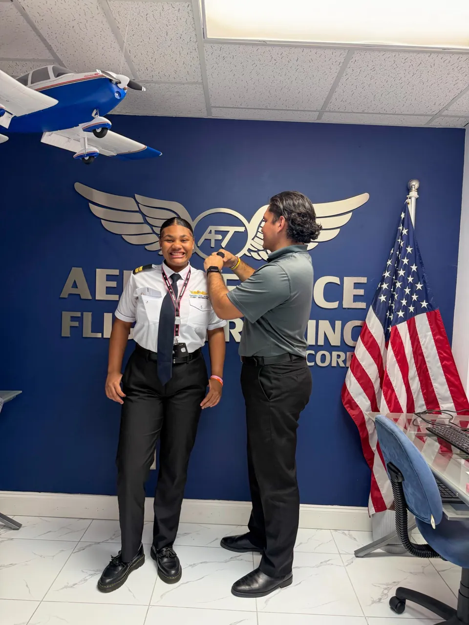 Ceremonia de charreteras en AeroService Flight Training